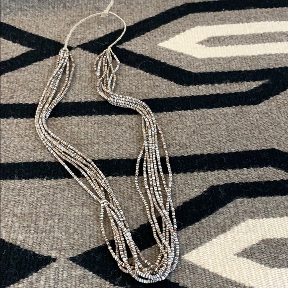 Shell heshi necklace